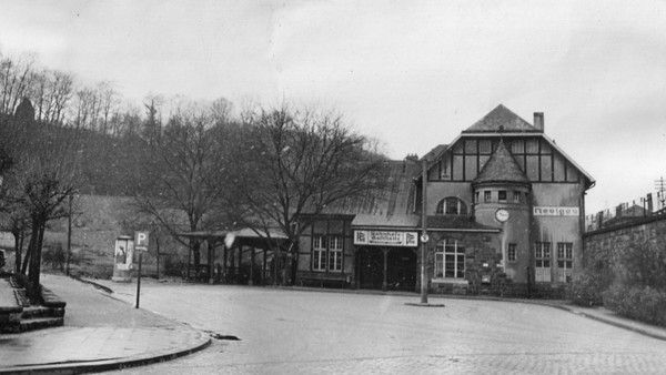 Aus eins mach zwei: Eine dauerhafte Verbindung zu Velberter Bahnhöfen