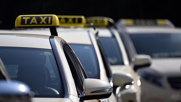 Velberter Taxi-Preise werden steigen – Kreis entscheidet über genaue Erhöhung