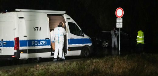 Dormagen: Spaziergänger finden Leiche von 14-Jährigem an See – Mordkommission ermittelt