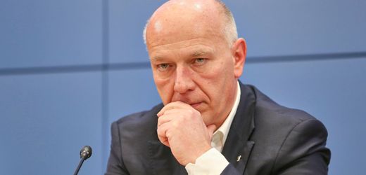 Berlin: Kai Wegner verteidigt Tennismatch während Stromausfall