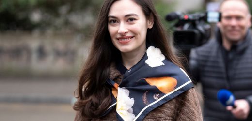 Sanija Ameti: Schweizer Politikerin nach Schüssen auf Jesusbild verurteilt