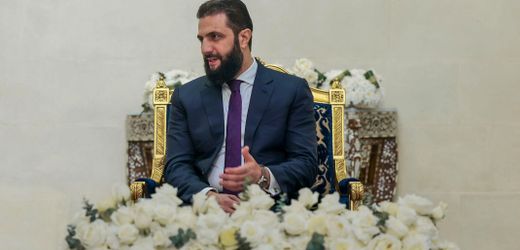 Syrien: Friedrich Merz trifft Präsidenten Ahmed al-Sharaa in Berlin