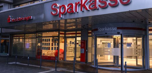 Gelsenkirchen: Polizei gründet Sonderorganisation wegen des Einbruchs in Sparkasse