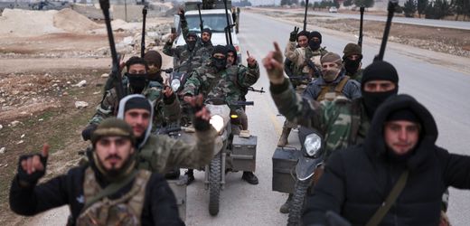 Syrien: Friedrich Merz empfängt Ahmed al-Sharaa – Kampf gegen Kurden geht weiter rund um Aleppo