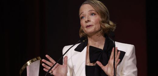 Jodie Foster vermutet, dass früher Erfolg sie vor »schlimmen Erfahrungen« in Hollywood bewahrt hat