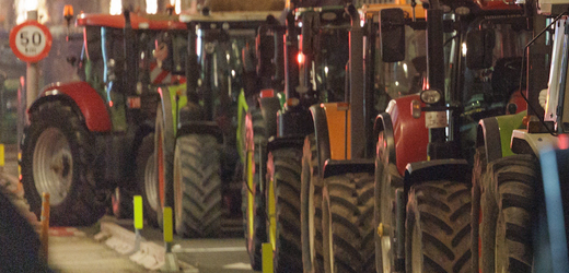 Mercosur-Abkommen kurz vor Abschluss: Bauern blockieren Paris