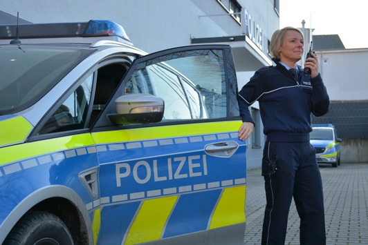 POL-ME: Exhibitionist zeigt sich in Velbert – Polizei bittet um Hinweise – 2601090