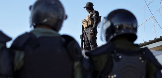 Irak: USA verlegen 150 IS-Gefangene aus Syrien