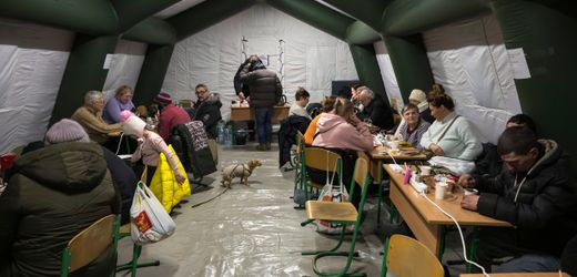 Ukraine: Zwei Tote bei Angriffen aus Russland auf Energieinfrastruktur