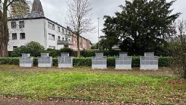 Neue Plätze geschaffen: Nettetal folgt dem Trend der Urnenbestattung