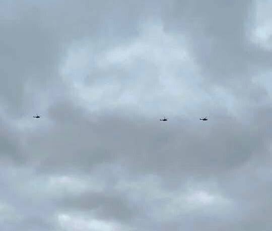 Helis gesichtet: Drei Hubschrauber kreisen über Mönchengladbach und Korschenbroich