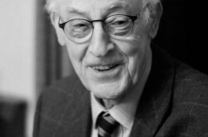 Trauer in Niederkrüchten: Gerd Wallrafen – der erste Bürgermeister ist gestorben