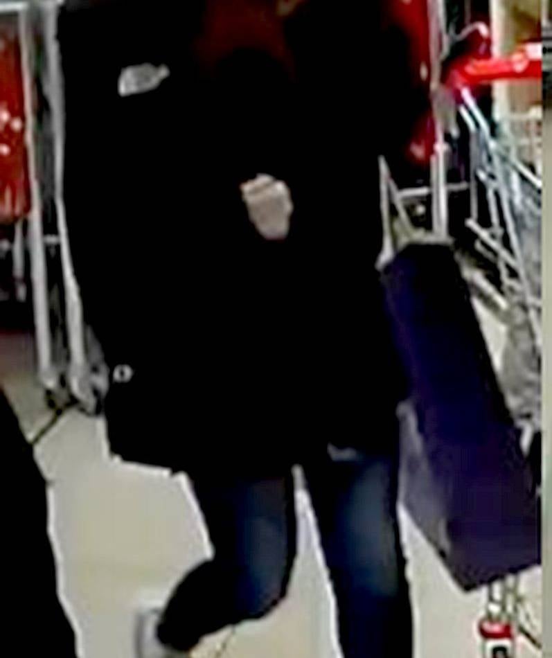 Drogeriemarkt in Kleve: „Toniebox“-Figuren für fast 1000 Euro gestohlen – Polizei veröffentlicht Fahndungsfotos