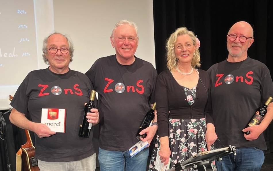 Musik mit Verzäll und Heimatgefühlen: Zonser MusikBocks gastieren in der Kulturhalle