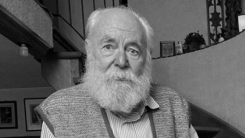 Nachruf: Gründer des Textilmuseums Walter Tillmann gestorben