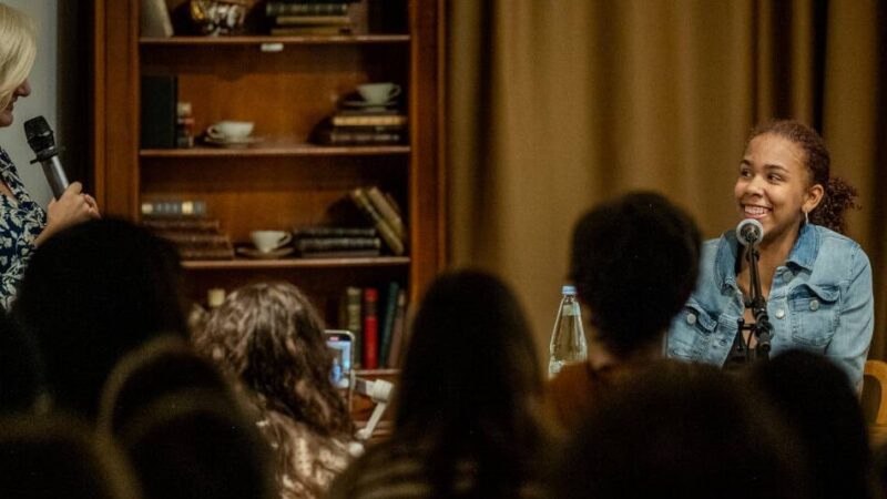 Offene Lesebühne Krefeld: Das Los entscheidet, wer seinen Text lesen darf