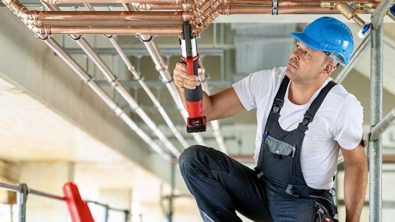 Novopress: Neusser Werkzeug-Weltmarktführer mietet 2000 Quadratmeter große Büros in Düsseldorf an