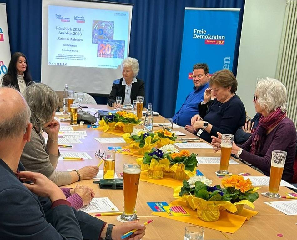 Liberale Senioren und FDP Dormagen: Themenabend zu Aktien und Anleihen – Finanzexpertin ordnet Börsenjahr ein