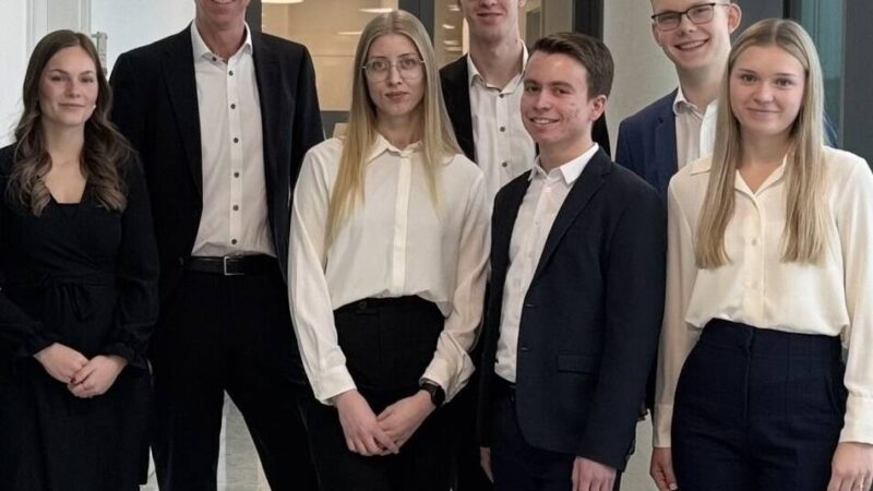 Ausbildung im Kreis Kleve: Diese neuen Banker haben ihren Abschluss geschafft