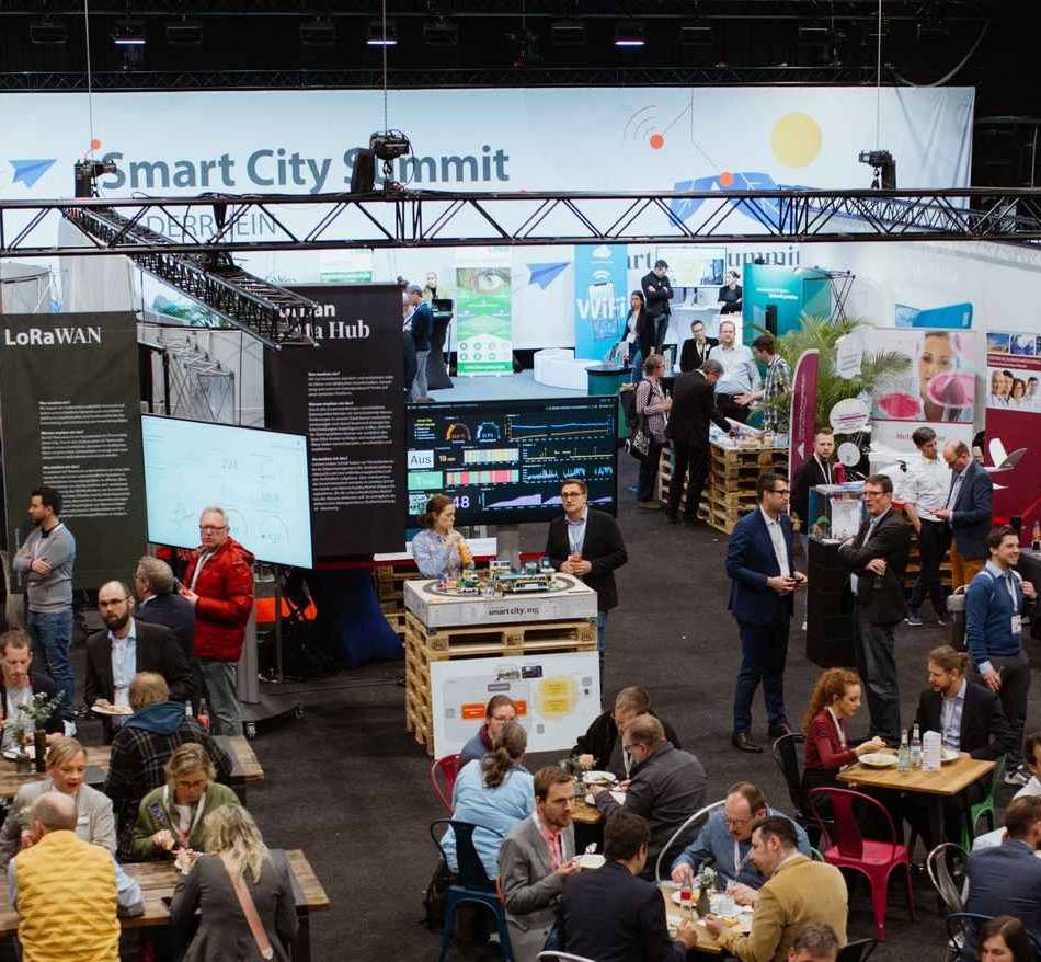 Smart City Summit in Mönchengladbach: Netzwerktreffen zur digitalen Zukunft der Stadt