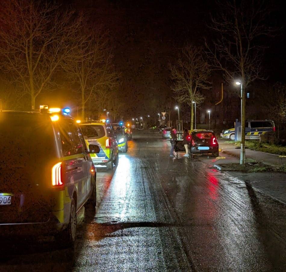 12-Stunden-Kontrolle in Geldern: Polizei stößt in Partynacht auf Drogen, Alkohol und Sommerreifen
