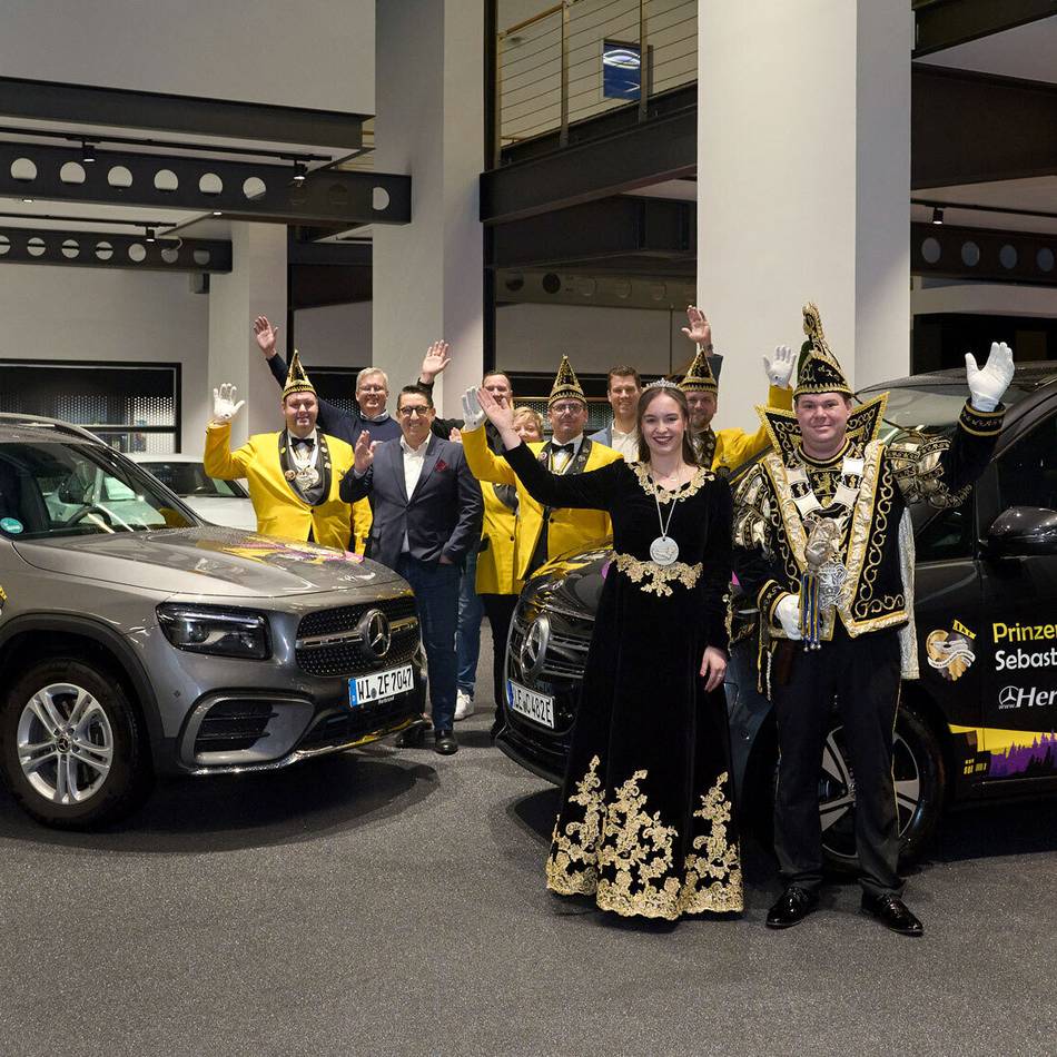 Engagement im Karneval: Drei Sessionsfahrzeuge für das Gocher Prinzenpaar Sebastian I. und Mareike III.