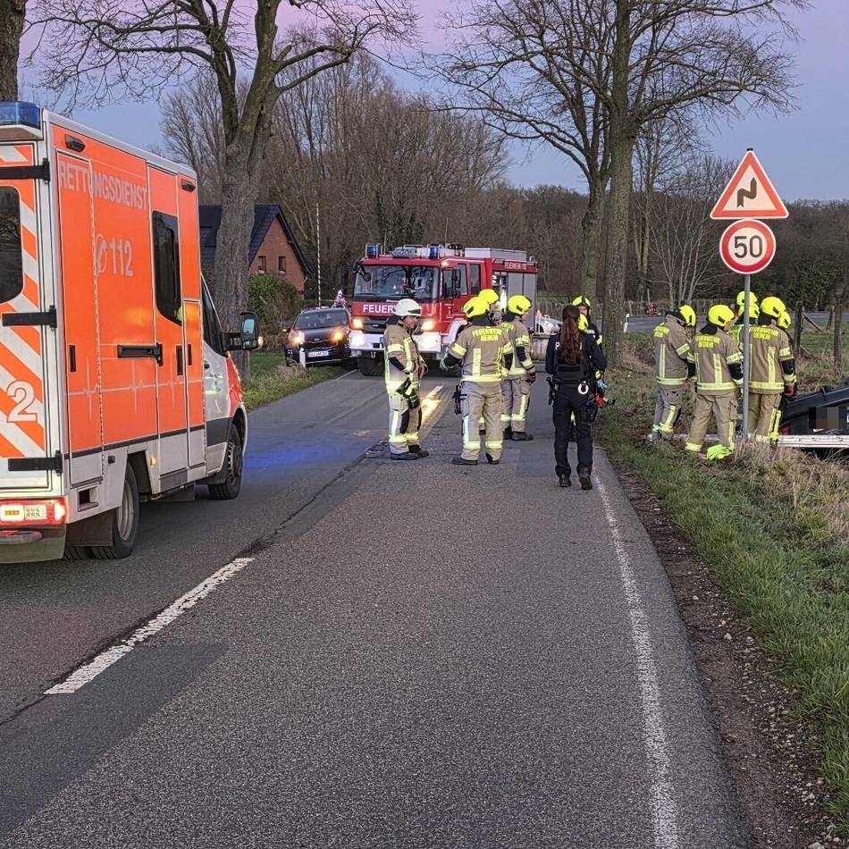 Unfall im Kreis Kleve: Schwangere Unfallfahrerin soll Alkohol getrunken haben
