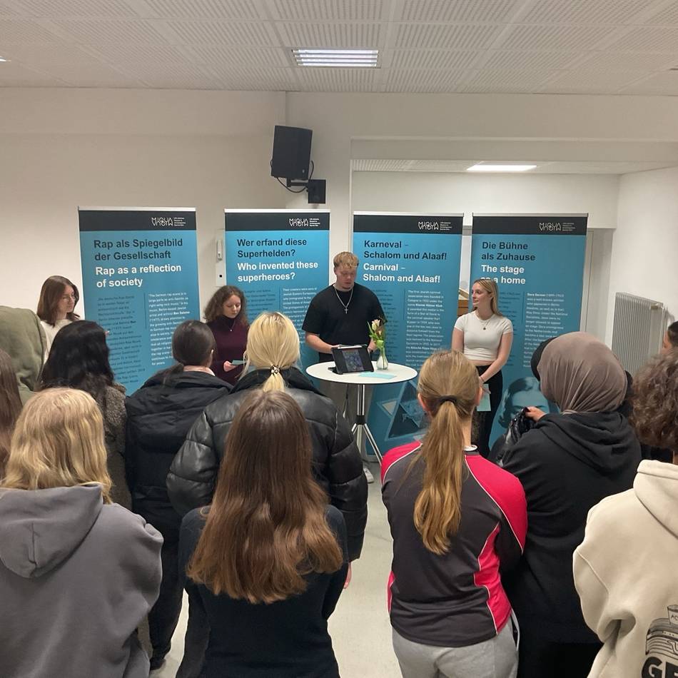 Wanderausstellung in Erkelenz: Schüler des Berufskollegs befassen sich mit jüdischem Leben in Deutschland