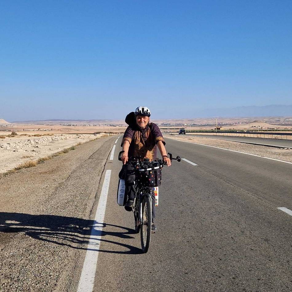 Radtour bis nach Afrika: Pfarrer Christoph Roller berichtet in Rheinberg von seiner Friedensmission