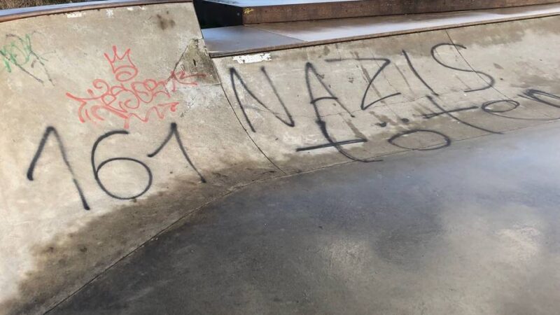 Schmierereien in Wermelskirchen: Linksextreme Parolen – Stadt erstattet Anzeige