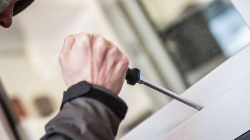 Mehrere Einsäze für die Polizei in Hückeswagen: Schon wieder fünf Einbrüche in der Hückeswagener Innenstadt