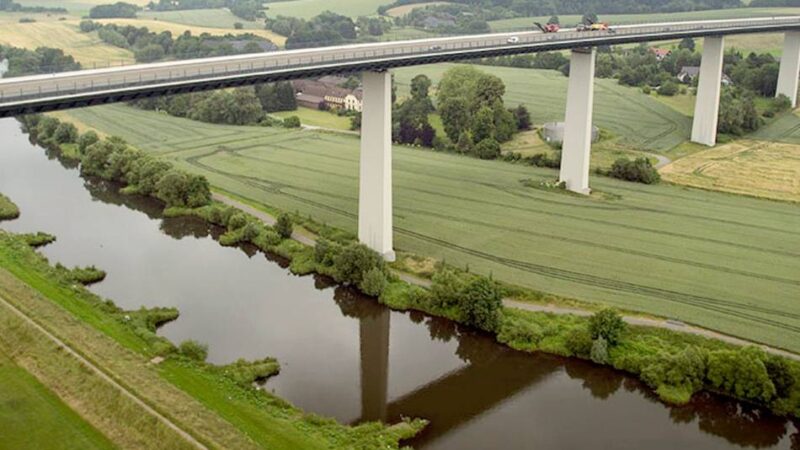 Aufgrund von Schäden: Wichtige A52-Brücke zwischen Essen und Düsseldorf gesperrt