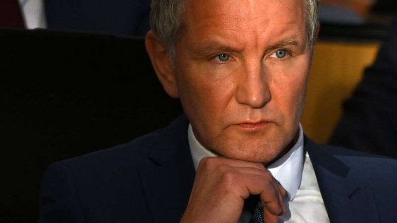 Mit einem Tilly-Wagen: Düsseldorfer planen Protest gegen den Auftritt von Björn Höcke