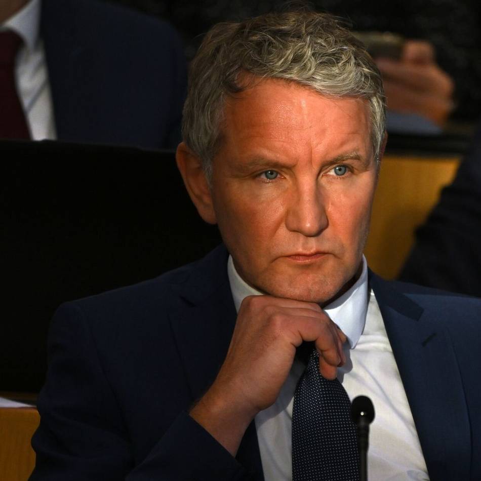 Mit einem Tilly-Wagen: Düsseldorfer planen Protest gegen den Auftritt von Björn Höcke