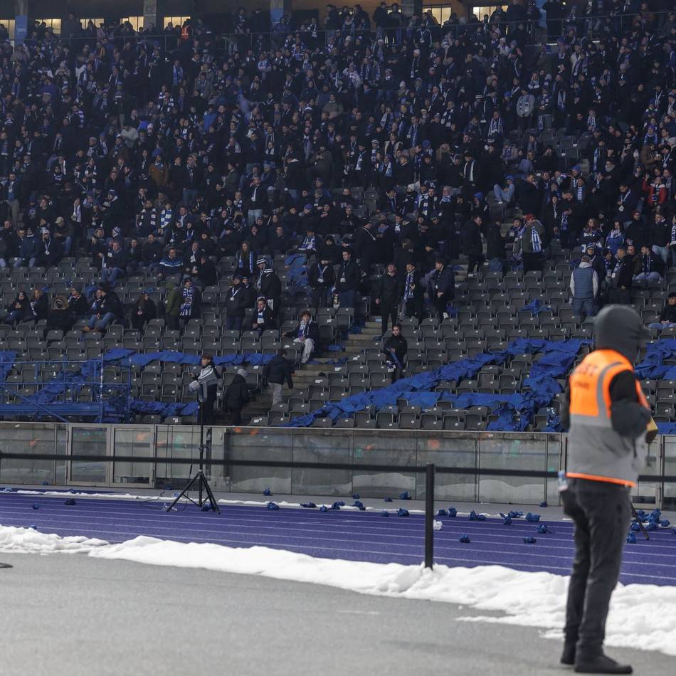 Aufarbeitung angekündigt: Über 50 Verletzte – Massive Gewalt vor Zweitliga-Spiel zwischen Hertha und Schalke
