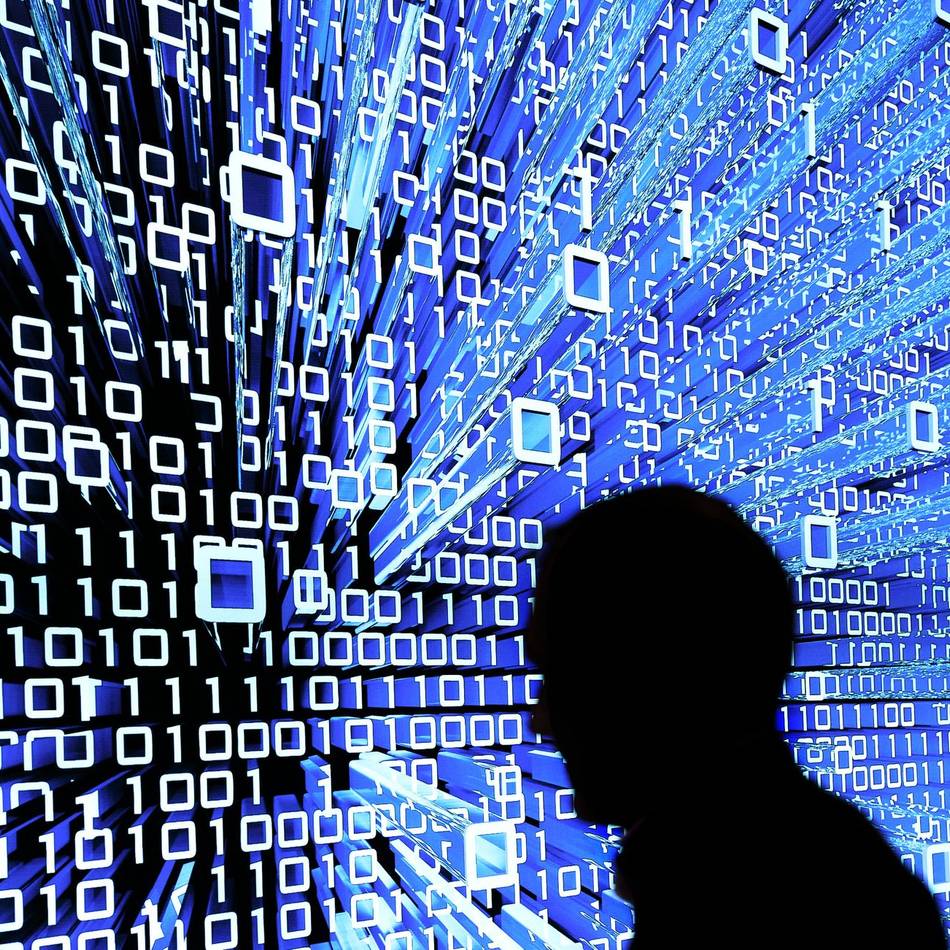 Oberberg vergibt 29 mal 1000 Euro: Fördermittel für Vereine aus dem Programm „Digital in die Zukunft“