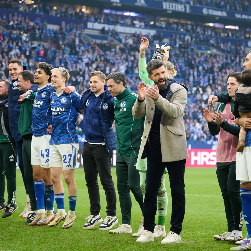 Mission Erstliga-Rückkehr startet: „In der Offensive den nächsten Gang finden“ – Schalke sucht seinen Plan B