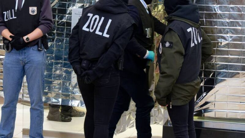 Großeinsatz von Zoll und Polizei: Razzia gegen Schwarzarbeit in Nagelstudios – Hauptverdächtiger aus Düsseldorf