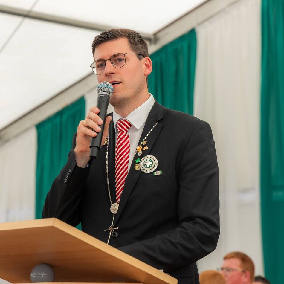 Schützen in Korschenbroich-Kleinenbroich: Kleineres Zelt, veränderte Schießordnung und ein „Kracher“ zum Oktoberfest