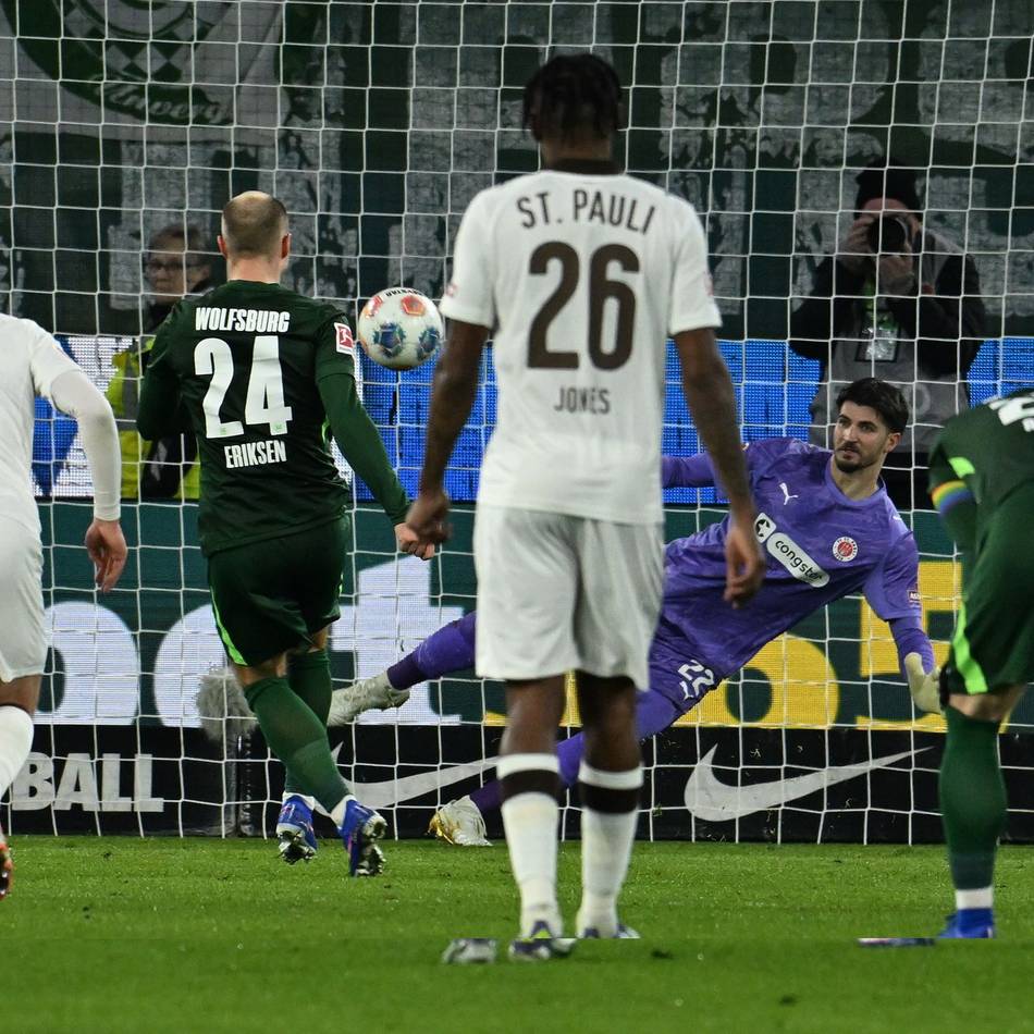 Nach 1:8-Schmach: Wolfsburg betreibt Wiedergutmachung – Leipzig knackt Freiburg mit Standards