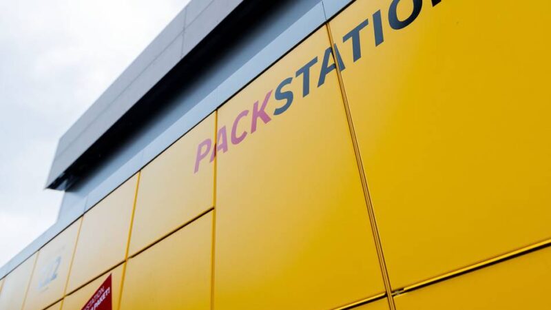 An der Nievenheimer Straße in Neuss-Norf: Irritation um abgebaute Packstation von DHL