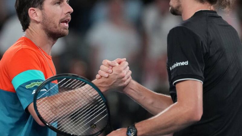 Starke Leistung in Melbourne: Zverev knackt Becker-Rekord und zieht souverän in das Achtelfinale ein