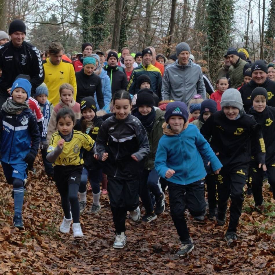 Premiere in Veen: Adrian Gietmann schießt beim Silvesterlauf den Vogel ab