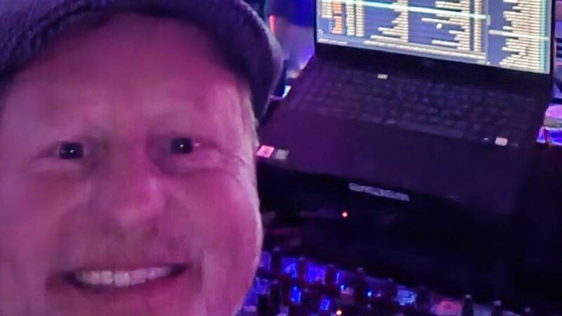 DJ Mixael zum Karneval und anderen Partys: „Erst die Mädels – dann kommen die Jungs von ganz alleine“