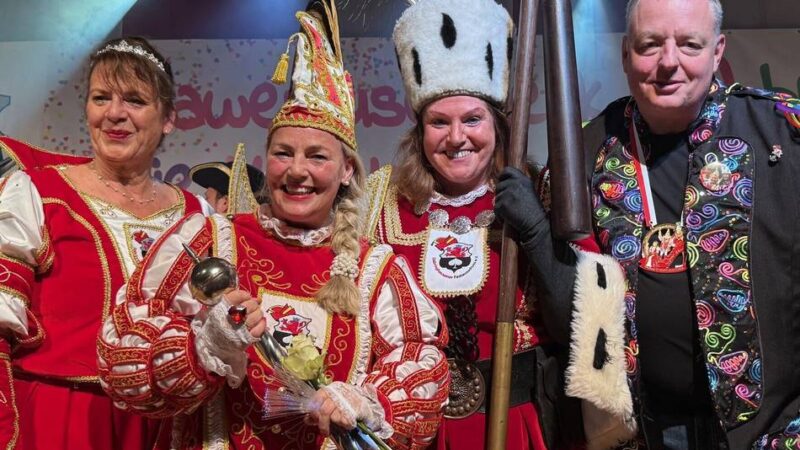 Karnevalssession 2025/26 in Wermelskirchen: Der Rathaussturm steht bevor
