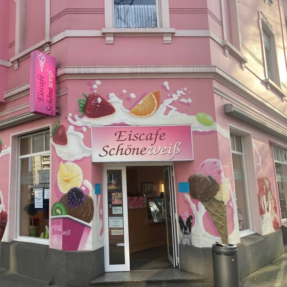 Ende einer Ära in Krefeld: Eiscafé Schöneweiß an der Kölner Straße wird verkauft