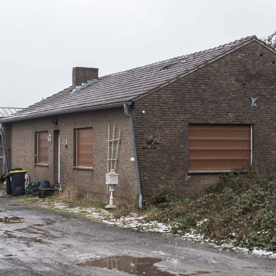 Obduktion angeordnet: Wie starb der Mann im ausgebrannten Haus in Straelen?