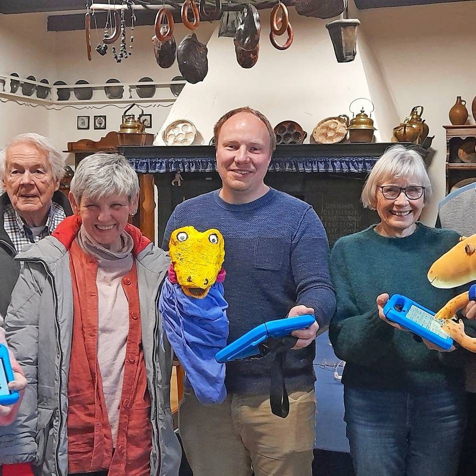 Digitale Führung im Niederbergischen Museum: Start für Maskottchen Julius und die neue App