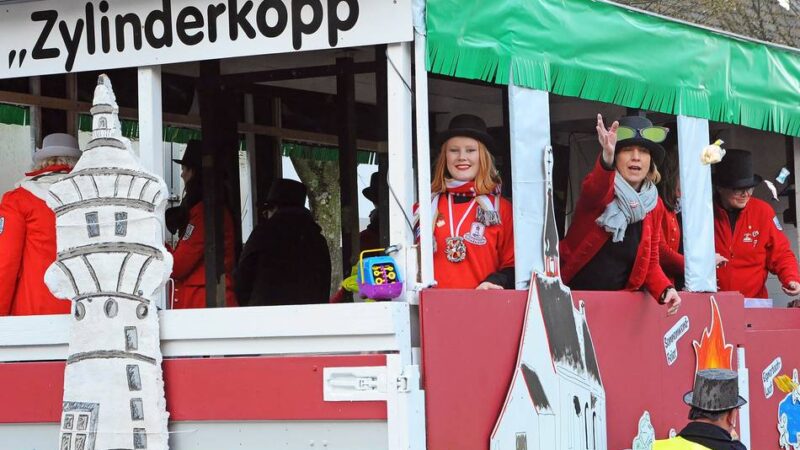 Die Karnevalsgesellschaft „Zylinderköpp“ bereitet den Höhepunkt der fünften Jahreszeit auf Tönidheide vor: Das wird ein märchenhafter Narrenumzug