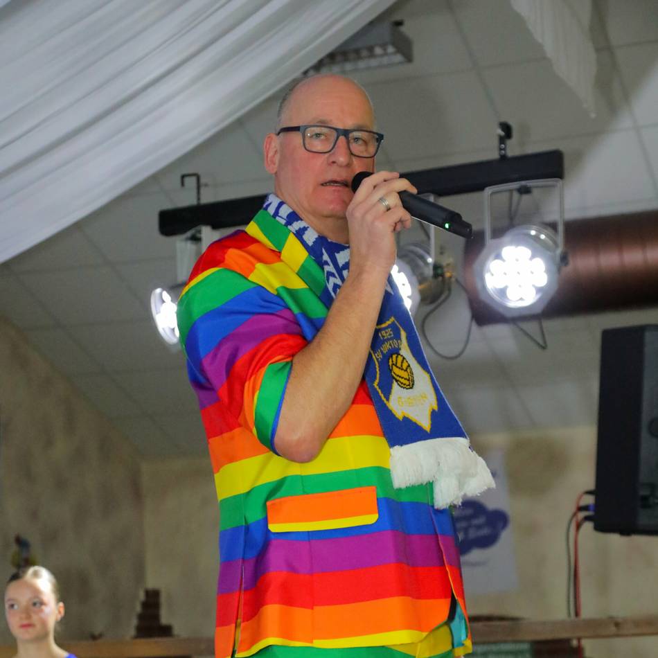 Veranstaltung von Viktoria Birten: Bei diesem Karnevalsfrühschoppen haben Frühaufsteher bessere Karten